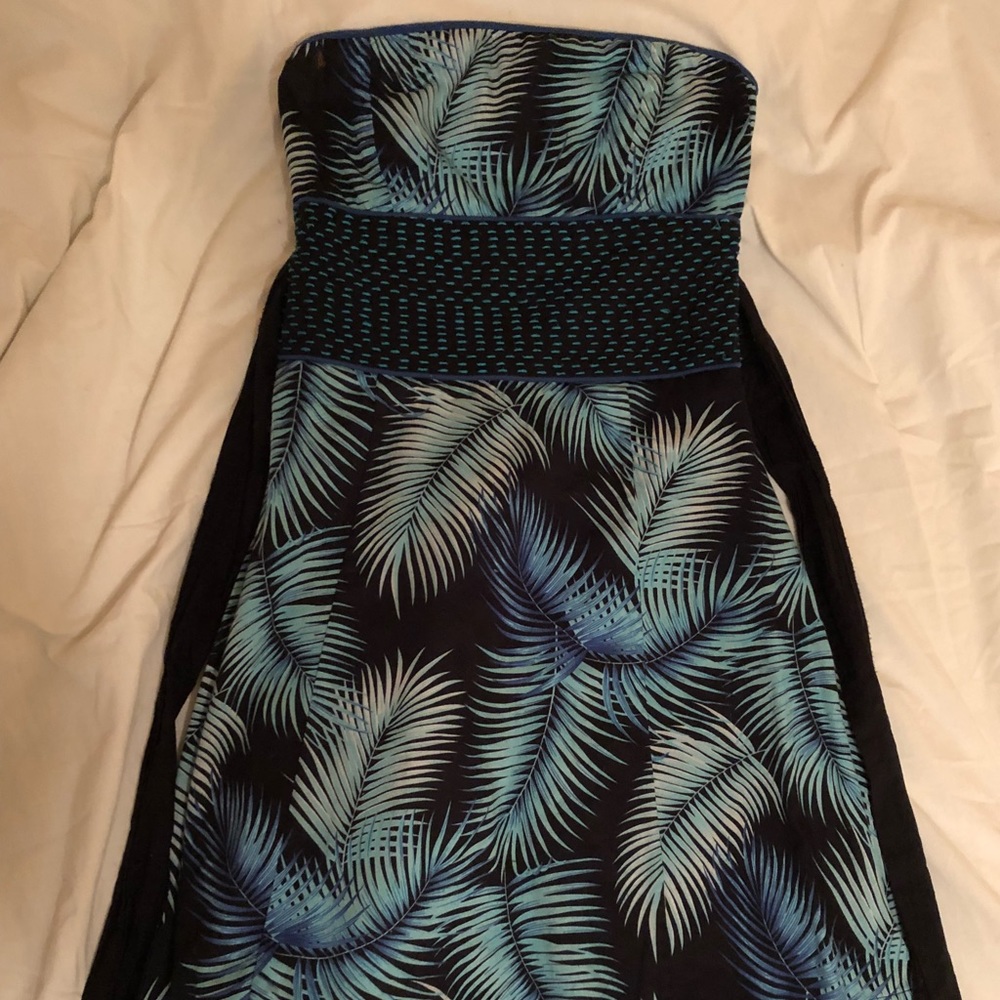 Strapless dress